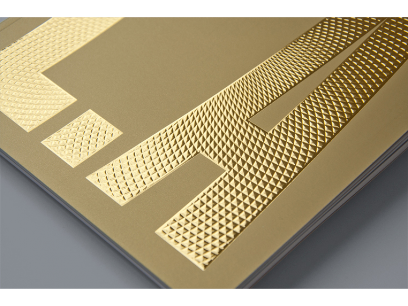 Altın Yaldız Kabartmalı Kartvizit AYGK-04